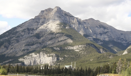 Mountains , Majestic , trees , Clouds - clouds, trees, white, nature, green, photography, majestic, mountains