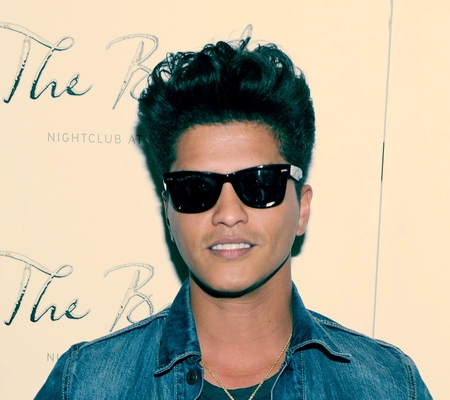 BRUNO MARS - music, guy, bruno mars, sunglasses