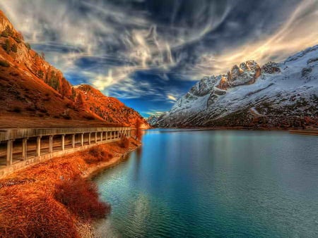 Water calmness - clouds, water, reflection, calmness, nature, autumn, waters, lake, emerald, sky