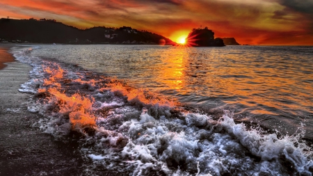 Evening sun - nature, sky, beach, clouds, sea, waves