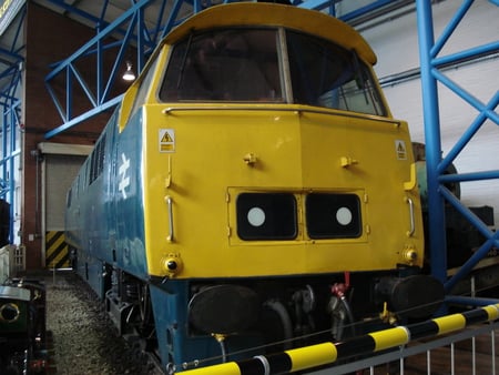 class52 diesel hydraulic locomotive - british rail, locomotive, train, nrm