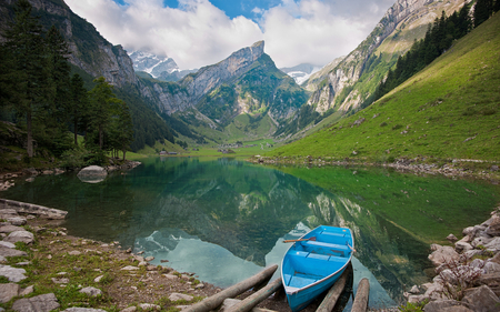 Beautiful Mountains - sky, view, lake, beautiful, blue, mountains