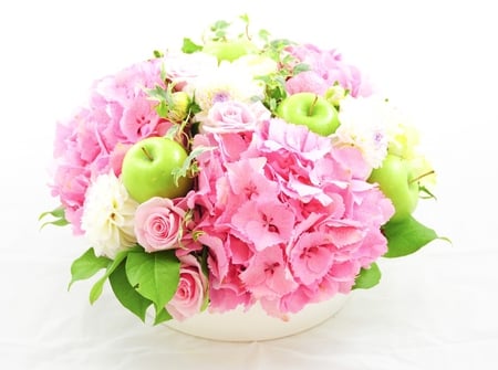 ๑♥๑ Lucky Charm ๑♥๑ - sunny, fashion, entertainment, light, pink, flowers, magnificent, apples, gorgeous, collection, forever, special, sunshine, love, bouquet, design, green, arrangement, bright, floral