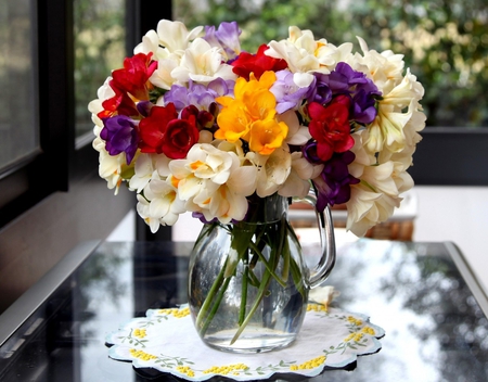 Spring is near - vase, beautiful flowers, beauty, spring, colors, bouquet, sweet, flowers, colorful, fresh