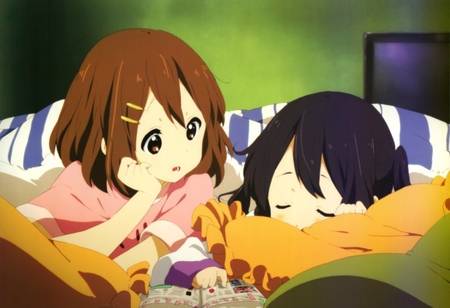 K-on! - short hair, anime, bed, friends, anime girls, sleeping, brunette