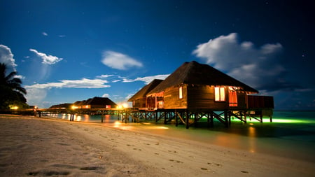 summer night HDR - beaches, sky, popular, seascape, night, wallpaper, bungalows, nature, beach houses, beach huts, new