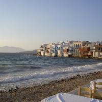 mykanos restaurant on the beach