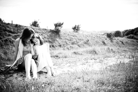 I love you, mom... - black, white, people, fhotography, girl, daughter, friend, love