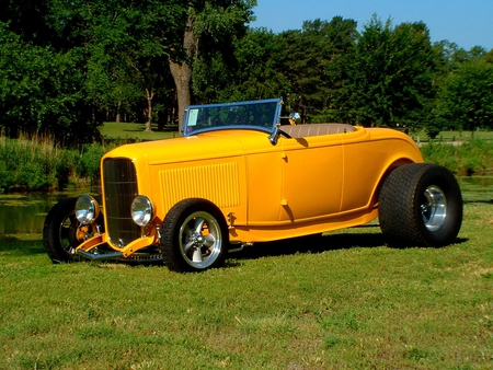 '32 Ford Roadster - hotrod, highboy, high, rod, boy, convertible, car, 1932, ford, hiboy, hi, hot, roadster, street, vintage, classic, 32, antique