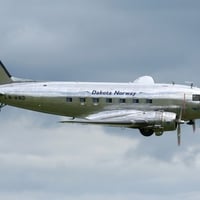 Douglas DC3 - Dakota