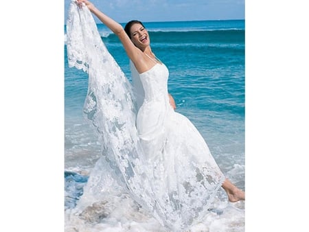 Happy bride - nice, woman, beauty, smiling, photography, bride, wedding dress, alfred angelo, model, white, pretty, lace, brunette, lady, veil, girl, white dress, long dress, gown, run, beautiful, smile, sea, dreamy, happy