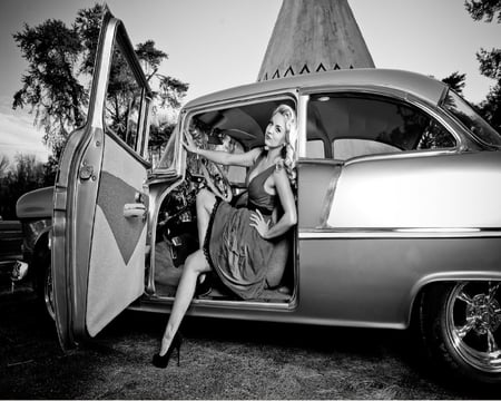 Vintage? - blonde, babe, car, legs