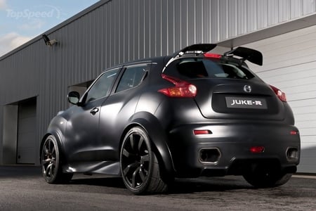 nissan juke type r - three door, black alloys, black, front engine